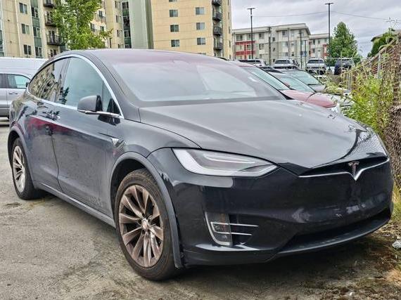 TESLA MODEL X 2017 5YJXCAE29HF049961 image